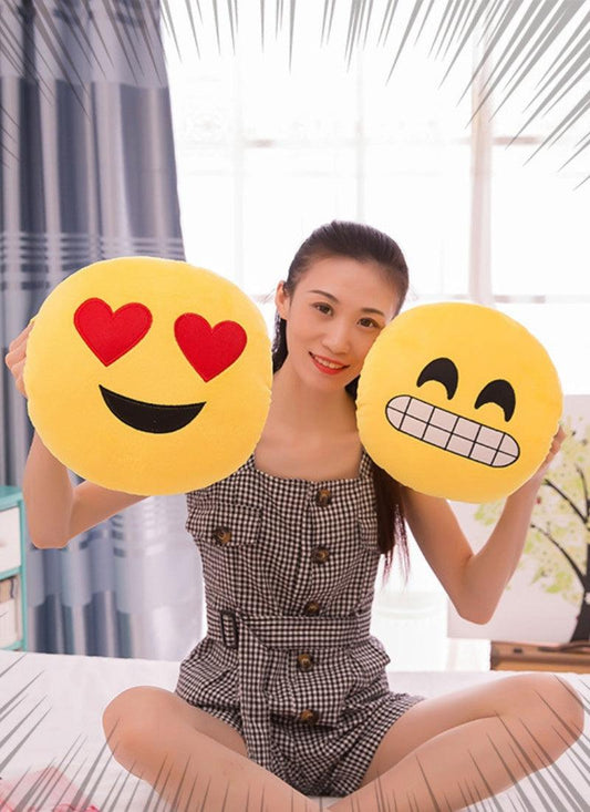 Smiley Face Emoji Cushion Pillow Plush Cushion Yellow Smiley Cushion
