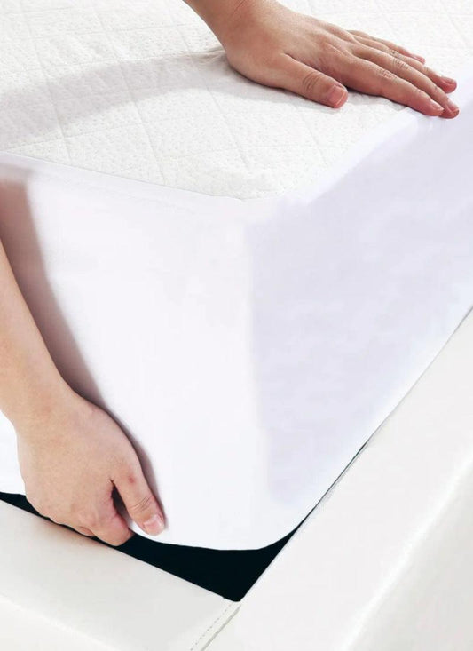 Waterproof Premium Bamboo Quilted Mattress Protector - Non Noisy Bed Bug Proof - Diamond Shape